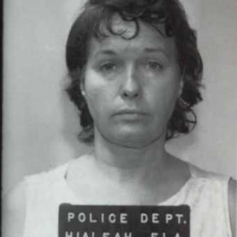1972: Bettie Page has her mug shot taken (photos)