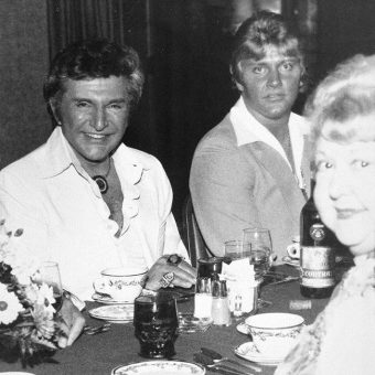 In this photo proof that Liberace’s young lover Scott Thorson had a love affair with Michael Jackson?