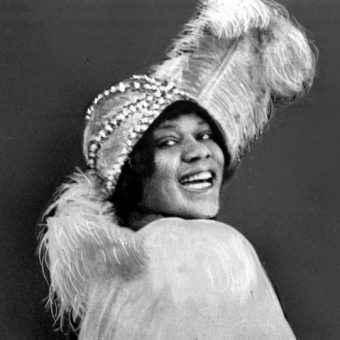 Listen To The 12 Wonderfully Dirty Women Of Early 20th Century R&B