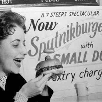The Sputnikburger And Small Dog – 1957