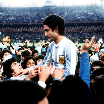 In 1978 Tottenham Hotspur Signed Argentinian World Cup Winners Osvaldo Ardiles And Ricardo Villa And Declared War