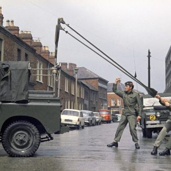 Troops of the Royal Scots Regiment demonstrate their Grantapault in Belfast, Northern Ireland in July 1970