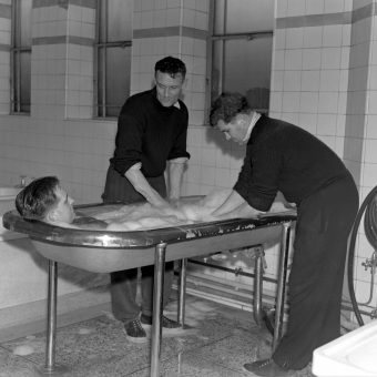 1955: An Interesting Bath in The Arsenal FC Wash Rooms