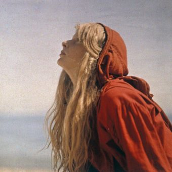 Christina In Red: Sensational Dream-Like Reality On Autochrome (1913)