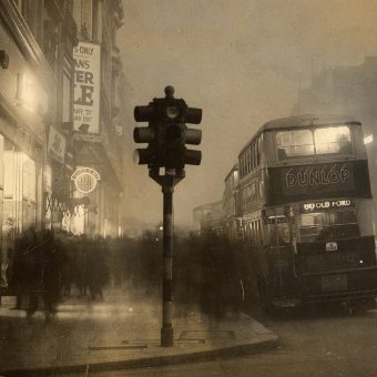 Queues, Fumes, Crowds and Pickpockets – 100 Years of London’s Oxford Street
