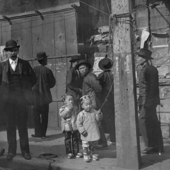 Remarkable Photographs of San Francisco’s Chinatown At The End Of The 19th Century