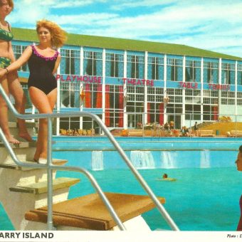 Twenty Brilliant John Hinde Postcards of the Barry Island Butlins